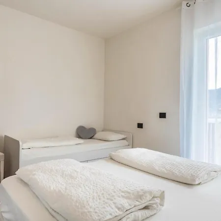 Апарт-отель La Pergola Мальчезине