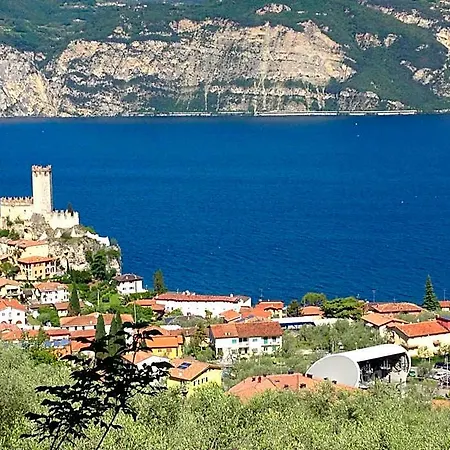 La Pergola 3*